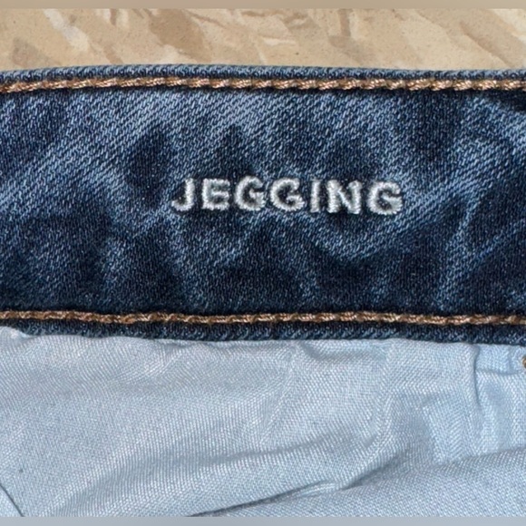 AEO 🦅 Super Stretch Jegging in Waterfall Blue size 10 Extra Long - Picture 9 of 16